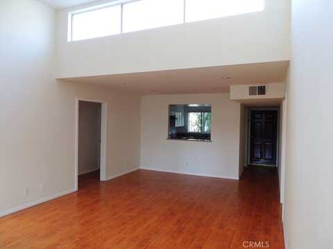 5700 Etiwanda Avenue, Tarzana, CA 91356