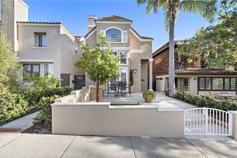 718 Marguerite Avenue 1/2, Corona del Mar, CA 92625