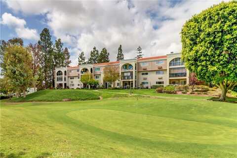 5517 Paseo Del Lago E, Laguna Woods, CA 92637