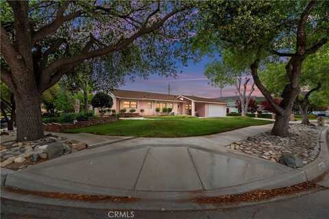 1327 Grove Avenue, Upland, CA 91786