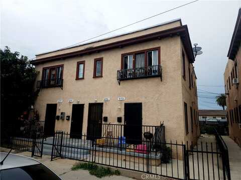 975 W 42nd Place, Los Angeles, CA 90037