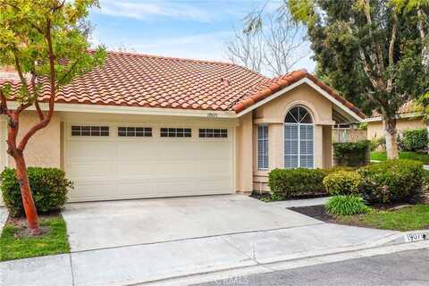 19071 Canyon Court Drive, Lake Forest, CA 92679