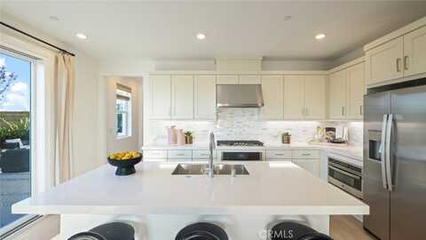 187 Junco, Irvine, CA 92618
