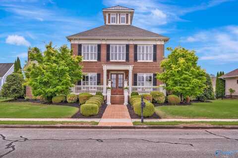 8 King Georges Way, Huntsville, AL 35824