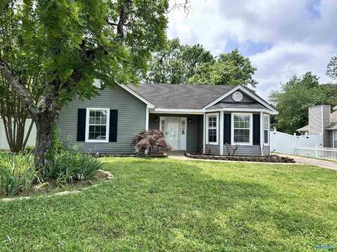 2509 Reabok Circle SW, Huntsville, AL 35803