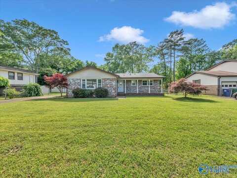 11316 Maplecrest Drive SE, Huntsville, AL 35803