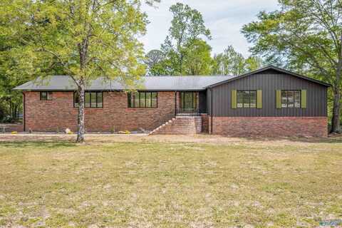 633 Tabor Road, Gadsden, AL 35904