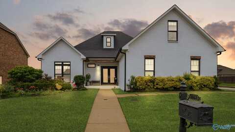 24673 Beacon Circle, Athens, AL 35613