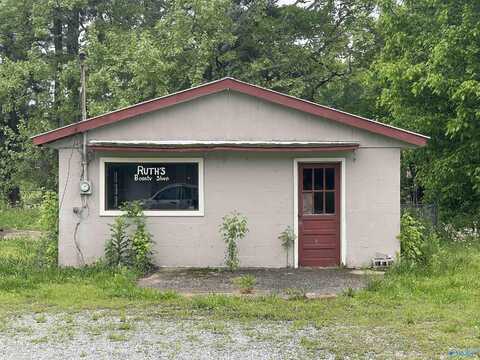 1510 Choctaw Drive, Cherokee, AL 35616