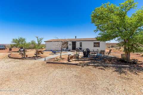 8613 Reata Road, Winslow, AZ 86047
