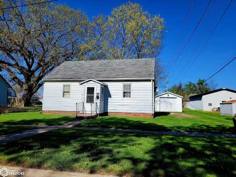 514 S Stuart Street, Sigourney, IA 52591