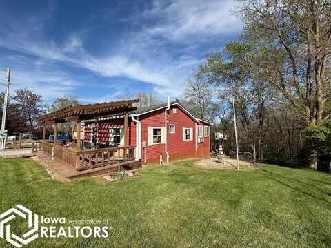 1410 E Ridge Drive, Brooklyn, IA 52211