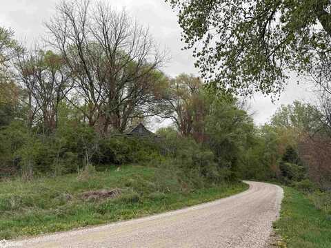 2711 286Th Street, Hamburg, IA 51640