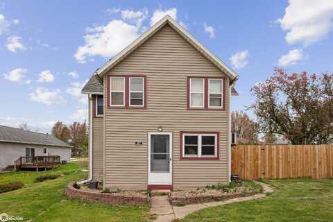 607 4th Street SW, State Center, IA 50247