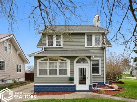 1103 W State Street, Marshalltown, IA 50158
