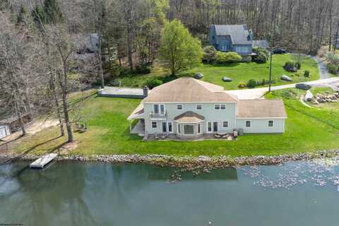 208 Paradise Circle, Morgantown, WV 26508