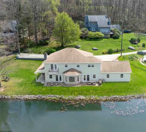 208 Paradise Circle, Morgantown, WV 26508