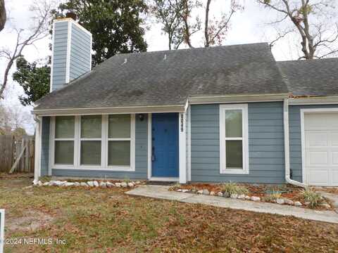 8049 KILWINNING Lane, Jacksonville, FL 32244