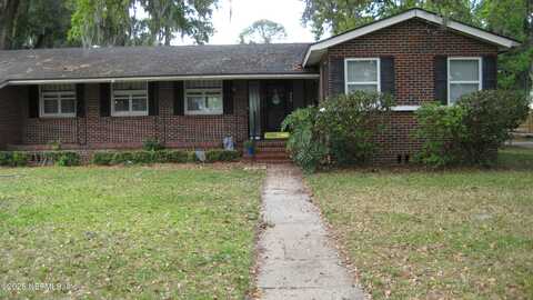 930 WATERMAN Road N, Jacksonville, FL 32207