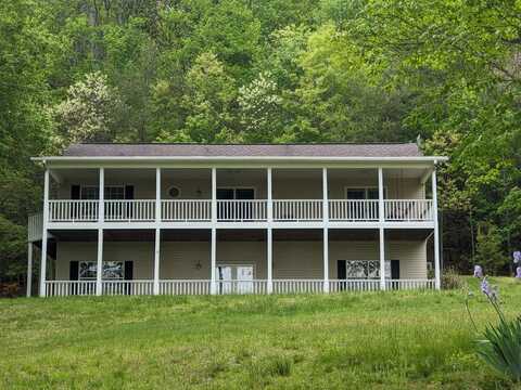 201 Tahlequah Ridge, Hayesville, NC 28904