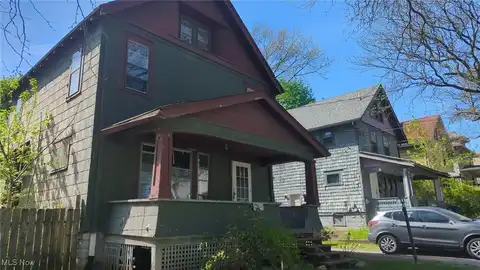 2200 6th Street SW, Akron, OH 44314
