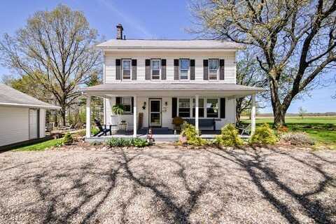6367 Easton Street NE, Louisville, OH 44641