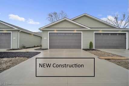 224 Alexander Drive, Elyria, OH 44035