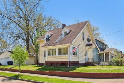 953 Mercer Avenue, Akron, OH 44320