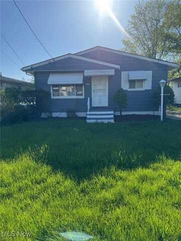 4784 E 176th Street, Cleveland, OH 44128