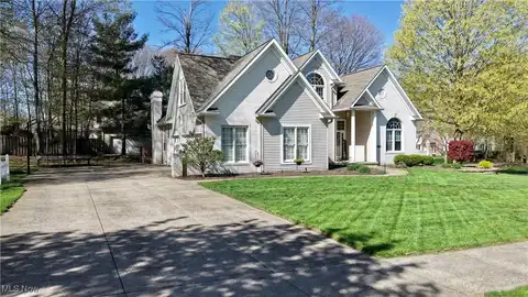2674 High Hampton Trail, Cuyahoga Falls, OH 44223