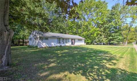 7368 Hopkins Road, Mentor, OH 44060