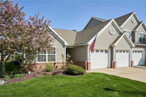 2809 Stratford Circle, Akron, OH 44312