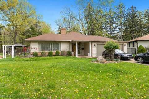 3992 W 63rd Street, Cleveland, OH 44144