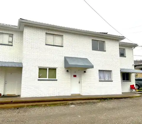 1120 Main Street, Follansbee, WV 26037