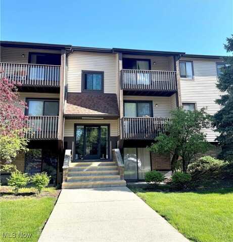 27441 Westown Boulevard, Westlake, OH 44145