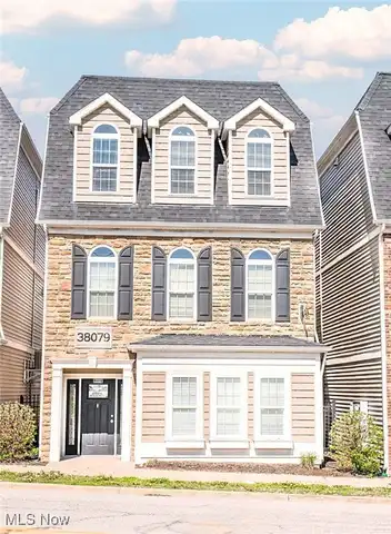 38079 Euclid Avenue, Willoughby, OH 44094