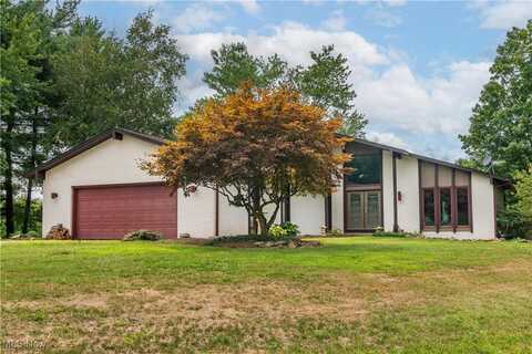 1175 Lindy Lane NW, Carrollton, OH 44615