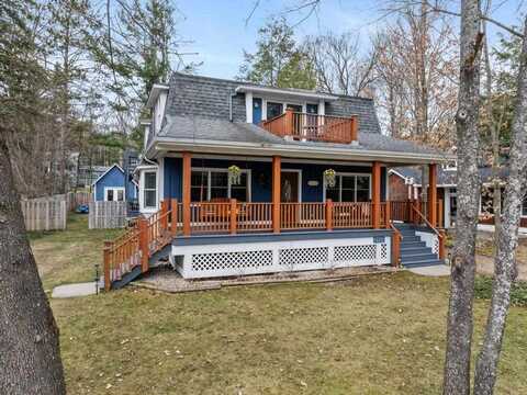 2027 North Shore, Walloon Lake, MI 49796