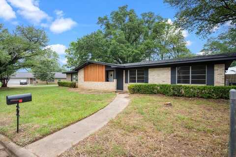 106 Rosewood Drive, Crockett, TX 75835