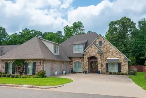 3701 Broadmoor Blvd, Nacogdoches, TX 75965