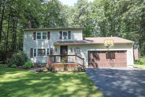 7 Pheasant Run, Merrimack, NH 03054