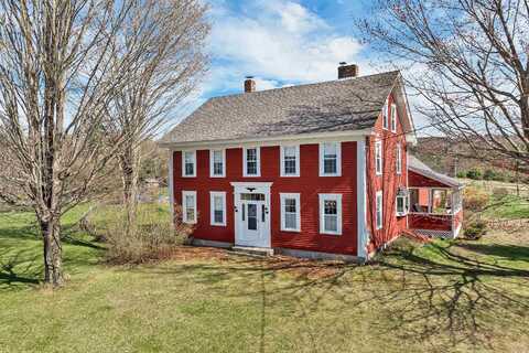 7449 School Street, Loudon, NH 03307
