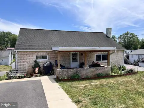 Chinchilla, MOUNT JOY, PA 17552