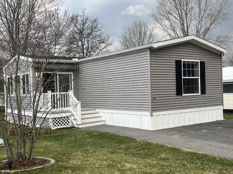 83 Hayes Park Road, Exeter, NH 03833