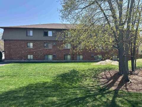 45 Log Street, Manchester, NH 03102