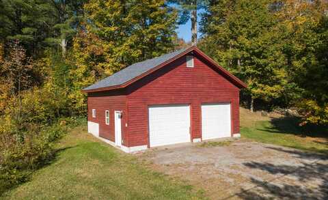 3 Cross Road, Cabot, VT 05647