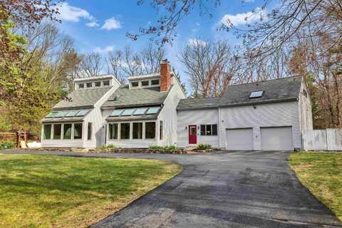 59 Edinburgh Drive, Bedford, NH 03110