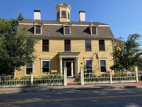 7 Islington Street, Portsmouth, NH 03801