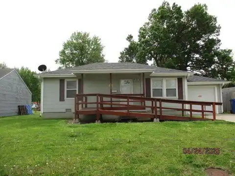 521 Peoria Street, Miami, OK 74354