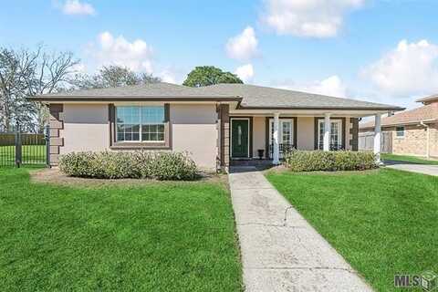 7200 COVE Drive, New Orleans, LA 70126
